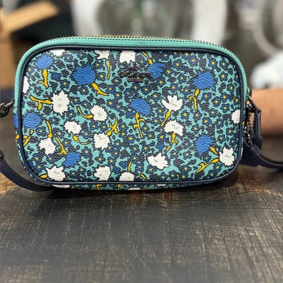 Coach Sadie Crossbody - Picture 5 of 7